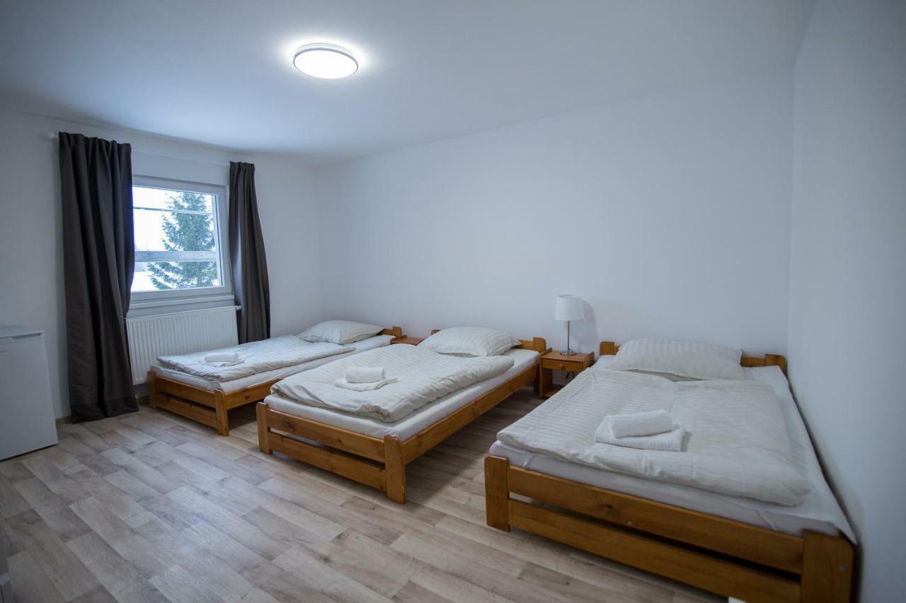 Apartment Sarka Hostka  Exteriör bild
