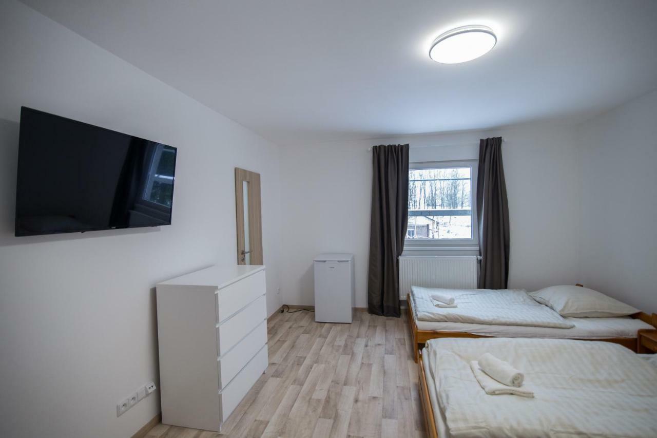 Apartment Sarka Hostka  Exteriör bild