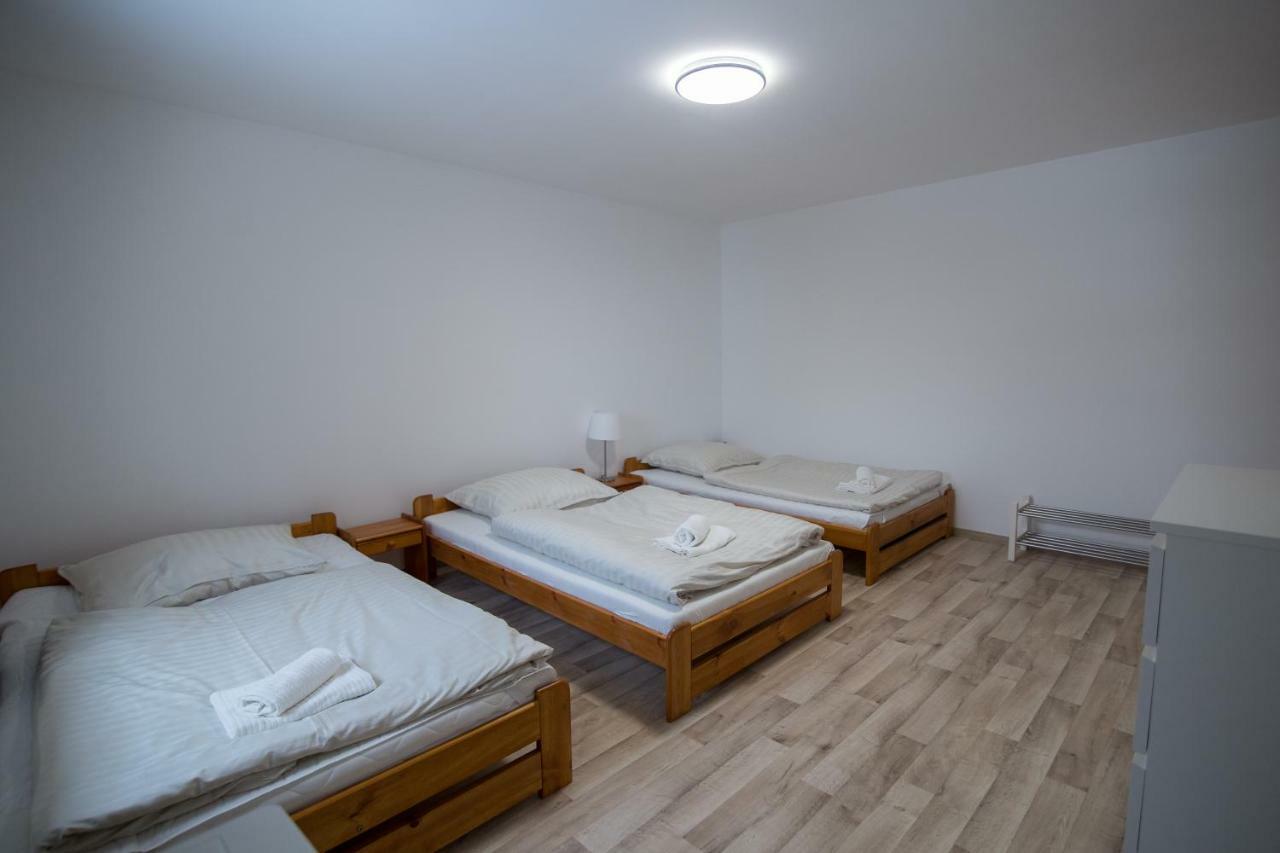 Apartment Sarka Hostka  Exteriör bild